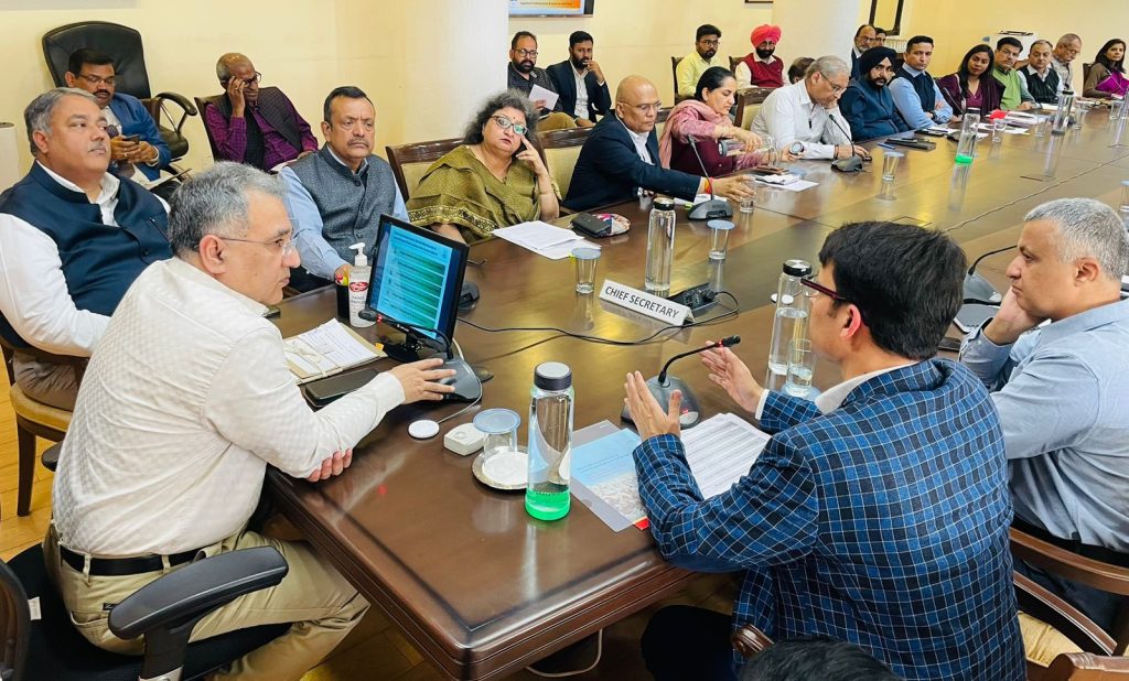 ਮੁੱਖ ਸਕੱਤਰ ਵਿਜੈ ਕੁਮਾਰ ਜੰਜੂਆ