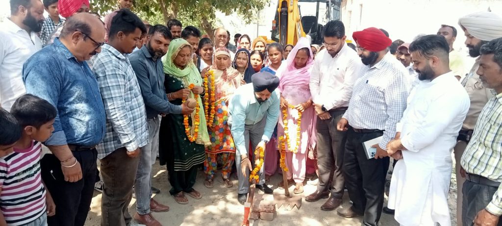 ਵਿਧਾਇਕ ਕੋਹਲੀ ਵੱਲੋਂ ਗੋਪਾਲ ਕਲੌਨੀ 'ਚ 97 ਲੱਖ ਦੇ ਵਿਕਾਸ ਕਾਰਜਾਂ ਦੀ ਕਰਵਾਈ ਸੁਰੂਆਤ