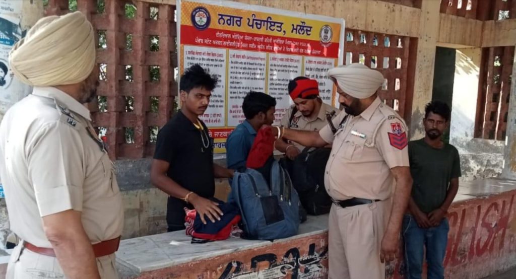 ਪੰਜਾਬ ਪੁਲਿਸ ਵੱਲੋਂ ਸੂਬੇ ਭਰ ‘ਚ ਬੱਸ ਅੱਡਿਆਂ ‘ਤੇ ਕੀਤੀ ਗਈ ਵਿਸ਼ੇਸ਼ ਚੈਕਿੰਗ