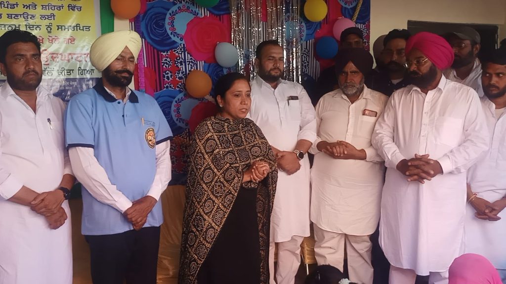 ਕੈਬਨਿਟ ਮੰਤਰੀ ਡਾ.ਬਲਜੀਤ ਕੌਰ ਨੇ ਪਿੰਡ ਚੱਕ ਦੂਹੇਵਾਲਾ ਵਿਖੇ ਸਿਲਾਈ ਸਿਖਲਾਈ ਸੈਂਟਰ ਦਾ ਕੀਤਾ ਉਦਘਾਟਨ