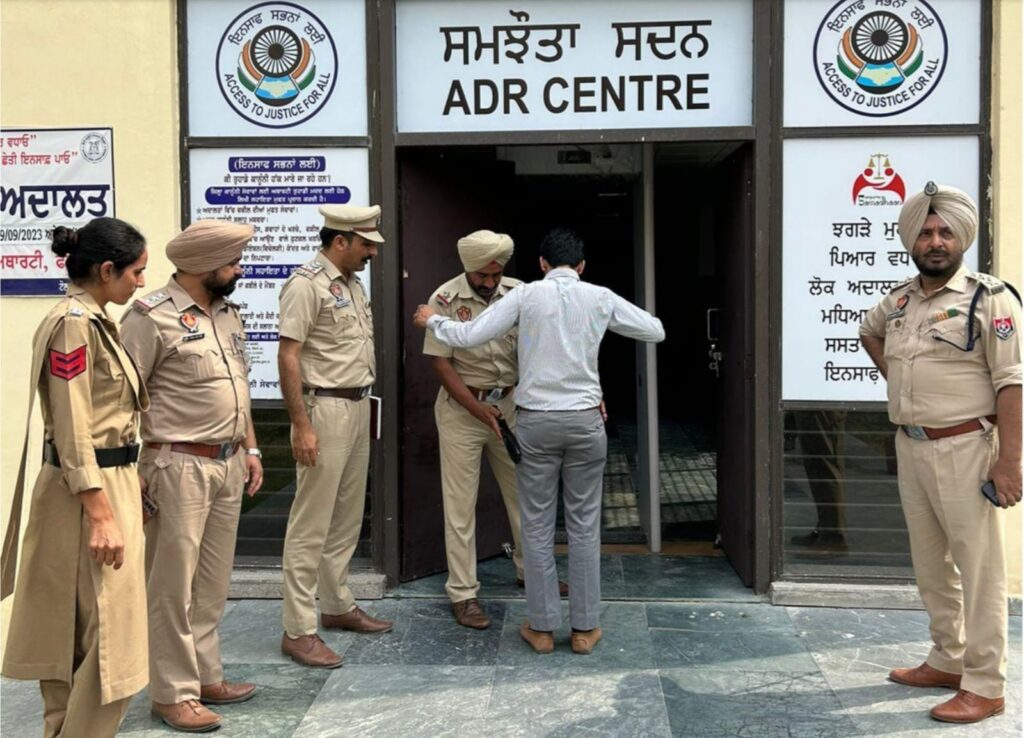 ਪੰਜਾਬ ਪੁਲਿਸ ਨੇ ਰਾਜ ਭਰ ਦੀਆਂ ਜ਼ਿਲਾ ਅਤੇ ਉਪ-ਮੰਡਲ ਅਦਾਲਤਾਂ ਵਿੱਚ ਸੁਰੱਖਿਆ ਪ੍ਰਬੰਧਾਂ ਦਾ ਲਿਆ ਜਾਇਜ਼ਾ