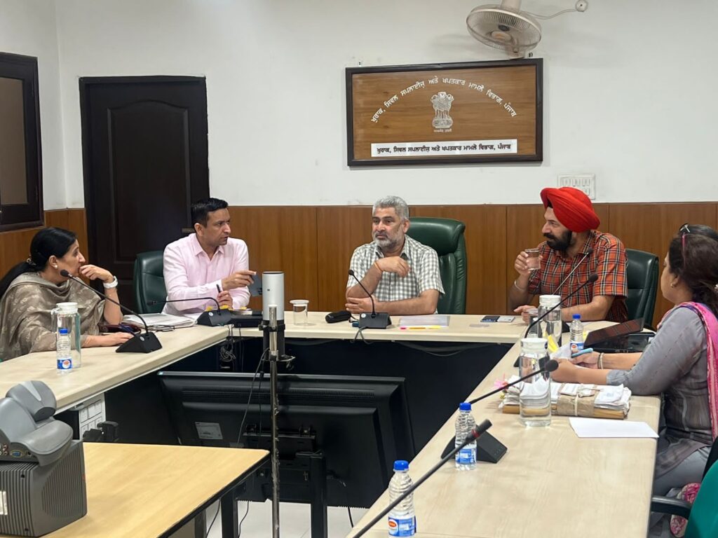 ਸਮਾਰਟ ਰਾਸ਼ਨ ਡਿਪੂ ਜਲਦ ਸ਼ੁਰੂ ਕੀਤੇ ਜਾਣ: ਲਾਲ ਚੰਦ ਕਟਾਰੂਚੱਕ