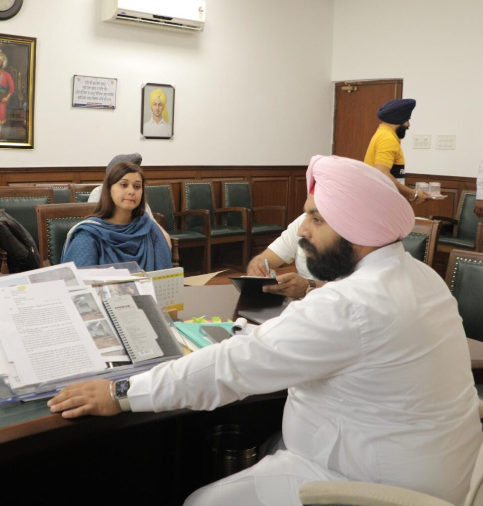 ਹਰਜੋਤ ਸਿੰਘ ਬੈਂਸ ਵੱਲੋਂ ਵਿਧਾਨ ਸਭਾ ਹਲਕਾ ਆਨੰਦਪੁਰ ਸਾਹਿਬ ਵਿੱਚ ਕੱਟੇ ਗਏ ਸਮਾਰਟ ਰਾਸ਼ਨ ਕਾਰਡ ਮੁੜ ਰਿਵਿਊ ਕਰਨ ਦੇ ਹੁਕਮ