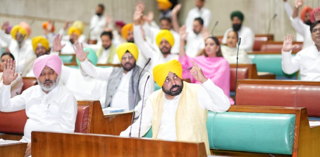 ਪੰਜਾਬ ਸਰਕਾਰ ਨੂੰ ਤੰਗ-ਪ੍ਰੇਸ਼ਾਨ ਕਰਨ ਲਈ ਕੇਂਦਰ ਨੇ ਪੇਂਡੂ ਵਿਕਾਸ ਫੰਡ ਰੋਕੇ-ਮੁੱਖ ਮੰਤਰੀ ਨੇ ਕੇਂਦਰ ਸਰਕਾਰ ਉਤੇ ਤਿੱਖਾ ਹਮਲਾ ਬੋਲਿਆ