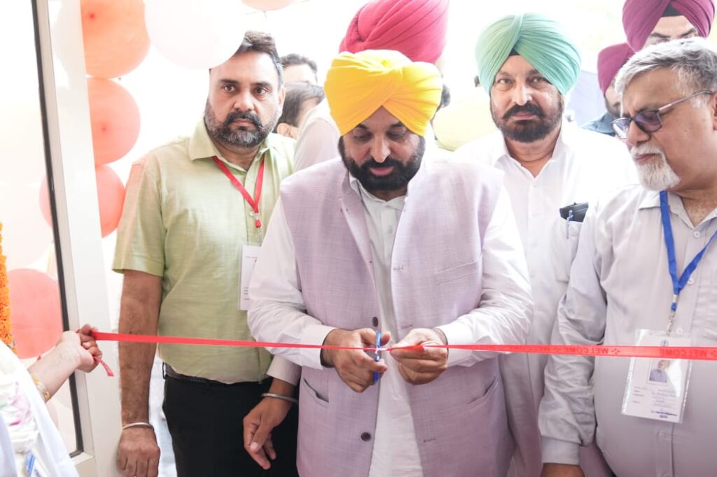 ਮੁੱਖ ਮੰਤਰੀ ਨੇ ਬੁਢਲਾਡਾ ਵਿਖੇ 36ਵਾਂ ਜੱਚਾ-ਬੱਚਾ ਸਿਹਤ ਸੰਭਾਲ ਹਸਪਤਾਲ ਲੋਕਾਂ ਨੂੰ ਕੀਤਾ ਸਮਰਪਿਤ