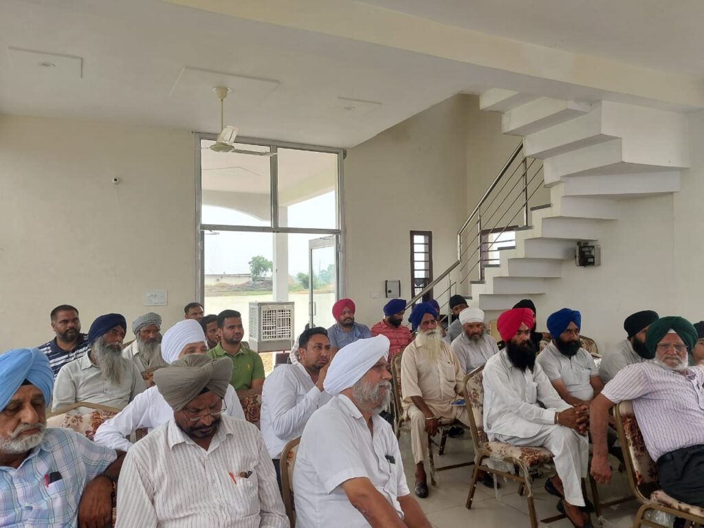 ਖੇਤੀਬਾੜੀ ਵਿਭਾਗ ਨੇ ਨਵੀਂ ਖੇਤੀ ਮਸ਼ੀਨਰੀ ਸਬੰਧੀ ਕਿਸਾਨਾਂ ਨੂੰ ਕੀਤਾ ਜਾਗਰੂਕਤਾ