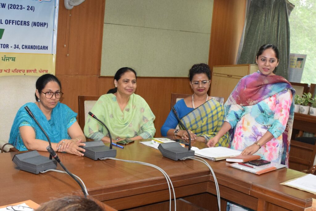 ਡਾਇਰੈਕਟਰ ਸਿਹਤ ਡਾ.ਆਦਰਸ਼ਪਾਲ ਕੌਰ ਨੇ ਦੰਦਾਂ ਸੰਬੰਧੀ ਸਿਹਤ ਸੇਵਾਵਾਂ ਦੀ ਕੀਤੀ ਸਮੀਖਿਆ