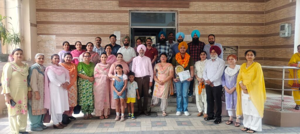 ਮਲਟੀਪਰਪਜ ਸਕੂਲ ਵੱਲੋਂ ਤਿੰਨ ਮੈਮੋਰੀਅਲ ਐਵਾਰਡਾਂ ਦੀ ਸ਼ੁਰੂਆਤ