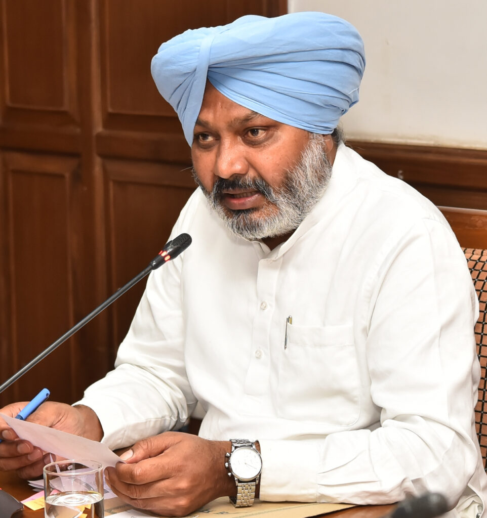 ਮੈਡੀਕਲ ਬਿਲਾਂ ਦੀ ਸਿਵਲ ਸਰਜਨਾਂ ਵੱਲੋਂ ਦਿੱਤੀ ਜਾਂਦੀ ਪ੍ਰਵਾਨਗੀ ਤੇ ਤਸਦੀਕ ਦੀ ਹੱਦ ਦੁੱਗਣੀ ਕੀਤੀ: ਹਰਪਾਲ ਸਿੰਘ ਚੀਮਾ