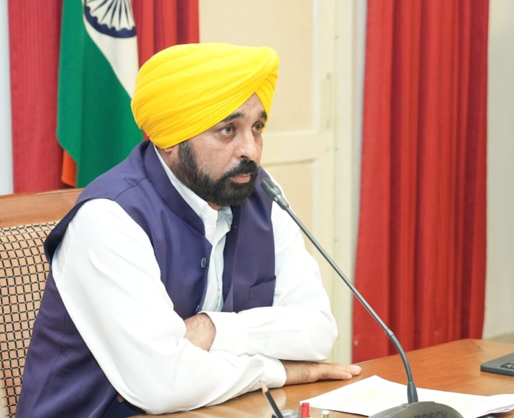 ਮੁੱਖ ਮੰਤਰੀ ਵੱਲੋਂ ਨਸ਼ਾ ਤਸਕਰੀ ਰੋਕਣ ਲਈ ਡਰੋਨਾਂ ਦੀ ਰਜਿਸਟਰੇਸ਼ਨ ਸ਼ੁਰੂ ਕਰਨ ਦੀ ਵਕਾਲਤ