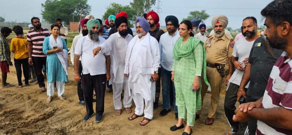 ਲੋਕ ਸੰਪਰਕ ਮੰਤਰੀ ਚੇਤਨ ਸਿੰਘ ਜੌੜਾਮਾਜਰਾ ਵੱਲੋਂ ਹੜ੍ਹਾਂ ਦੇ ਨੁਕਸਾਨ ਦਾ ਜਾਇਜ਼ਾ ਲੈਣ ਲਈ ਪ੍ਰਭਾਵਿਤ ਪਿੰਡਾਂ ਦਾ ਦੌਰਾ, ਹਰ ਸੰਭਵ ਮਦਦ ਦਾ ਭਰੋਸਾ