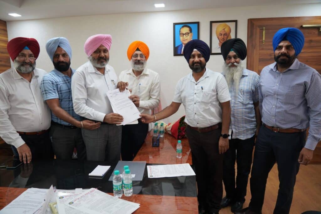 ਜ਼ਿਲ੍ਹਾ ਖ਼ਜ਼ਾਨਾ ਦਫ਼ਤਰਾਂ ਦੀ ਕਾਰਗੁਜ਼ਾਰੀ ਨੂੰ ਹੋਰ ਬਿਹਤਰ ਬਣਾਉਣ ਲਈ ਬੁਨਿਆਦੀ ਢਾਂਚੇ ਨੂੰ ਮਜ਼ਬੂਤ ਕੀਤਾ ਜਾਵੇਗਾ-ਹਰਪਾਲ ਸਿੰਘ ਚੀਮਾ