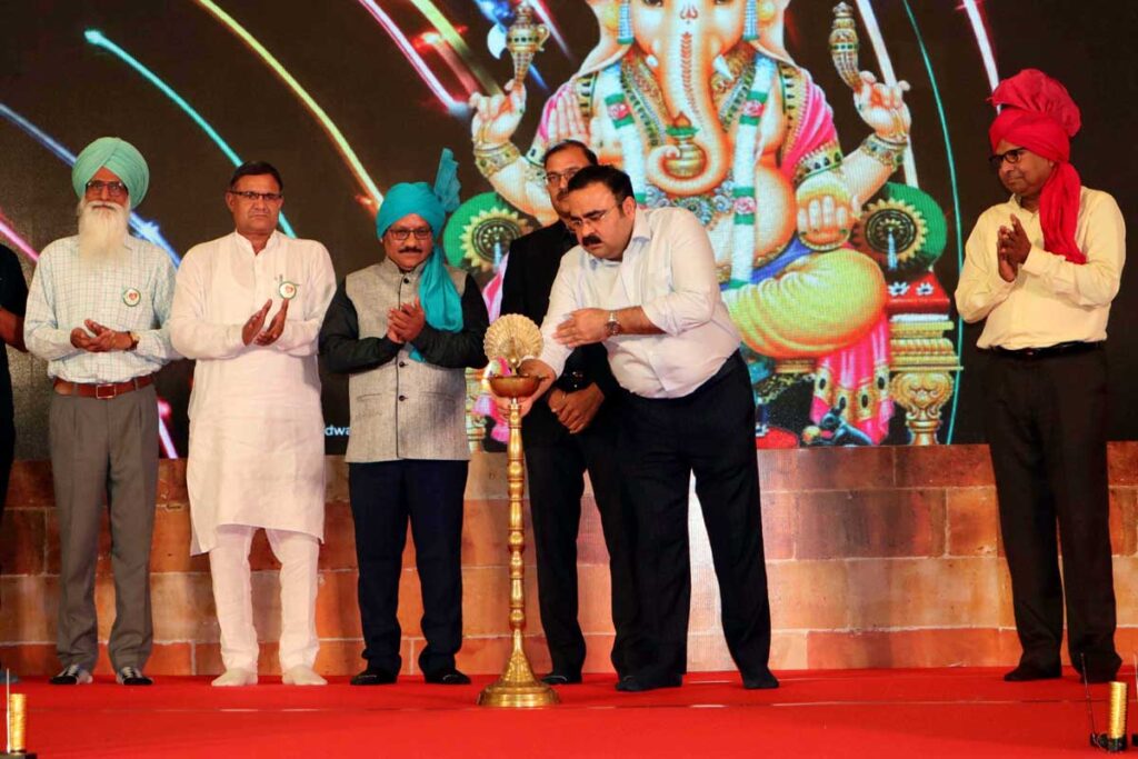 ਬਿਹਤਰ ਪੈਦਾਵਾਰ ਅਤੇ ਸਿਹਤਮੰਦ ਫਸਲ ਲਈ 'ਟ੍ਰਾਈਕਲਰ' ਉਤਪਾਦ ਲਾਂਚ ਕੀਤਾ