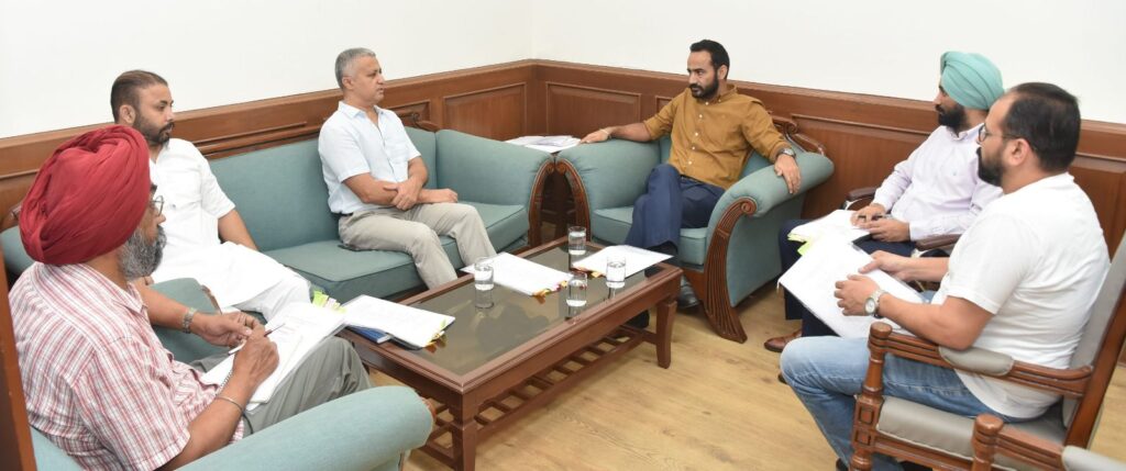 ਮੀਤ ਹੇਅਰ ਵੱਲੋਂ ਯੂਥ ਕਲੱਬਾਂ ਨੂੰ ਸਰਗਰਮ ਕਰਨ ਦੇ ਨਿਰਦੇਸ਼