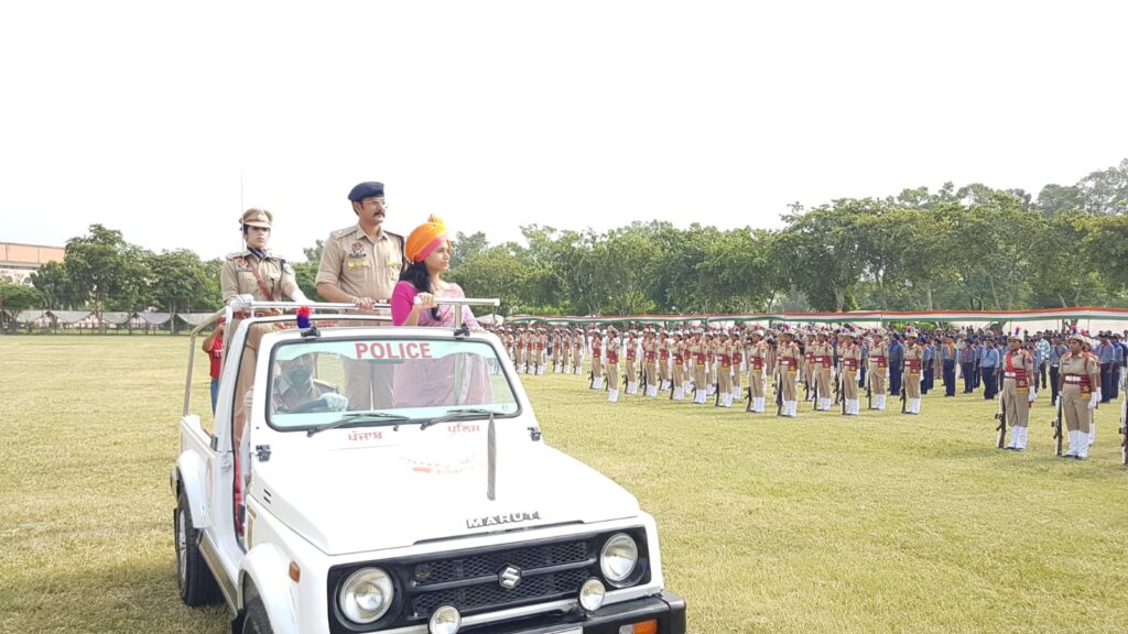 ਆਜ਼ਾਦੀ ਦਿਹਾੜੇ ਦੀ ਫੁੱਲ ਡਰੈਸ ਰਿਹਰਸਲ 'ਚ ਦਿਸਿਆ ਦੇਸ਼ ਭਗਤੀ ਦਾ ਜਜ਼ਬਾ