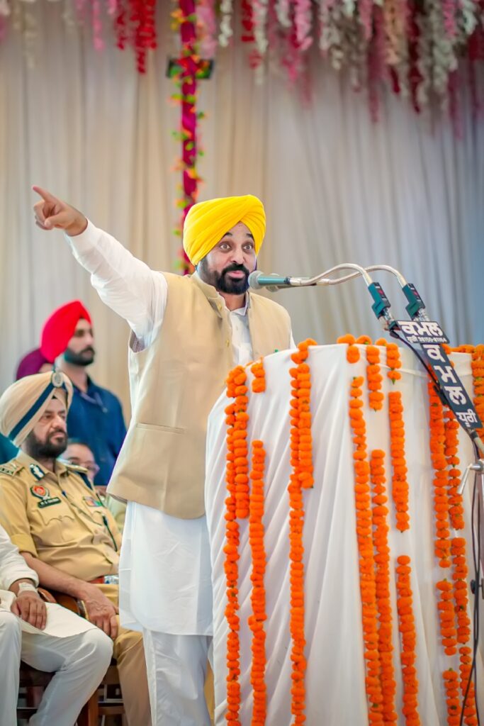 ਖਜ਼ਾਨਾ ਲੁੱਟਣ ਵਾਲੇ ਤਜਰਬੇਕਾਰ ਲੀਡਰਾਂ ਦੀ ਪੰਜਾਬ ਨੂੰ ਕੋਈ ਲੋੜ ਨਹੀਂ-ਮੁੱਖ ਮੰਤਰੀ ਨੇ ਵਿਰੋਧੀ ਧਿਰ ਉਤੇ ਸਾਧਿਆ ਤਿੱਖਾ ਨਿਸ਼ਾਨਾ