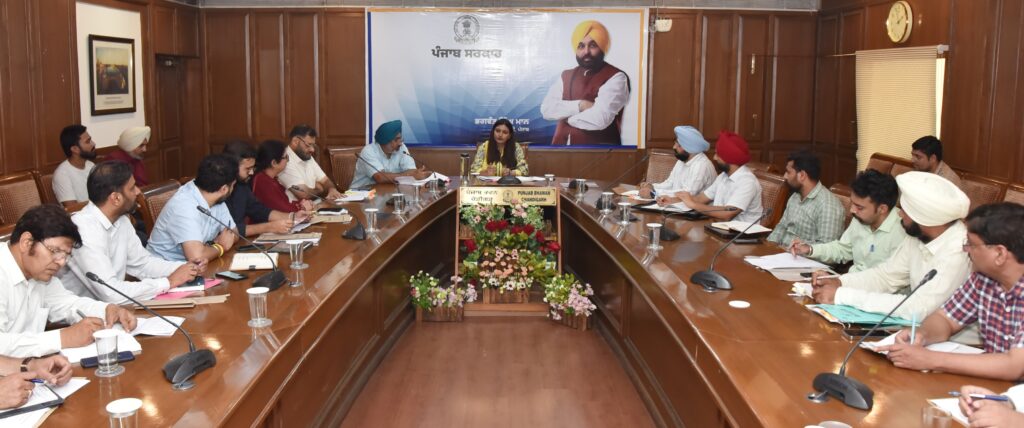 ਅਨਮੋਲ ਗਗਨ ਮਾਨ ਵਲੋਂ ਉਸਾਰੀ ਕਿਰਤੀਆਂ ਦੀ ਰਜਿਸਟ੍ਰੇਸ਼ਨ ਸਬੰਧੀ ਕੰਮ ਵਿਚ ਤੇਜ਼ੀ ਲਿਆਉਣ ਦੇ ਹੁਕਮ