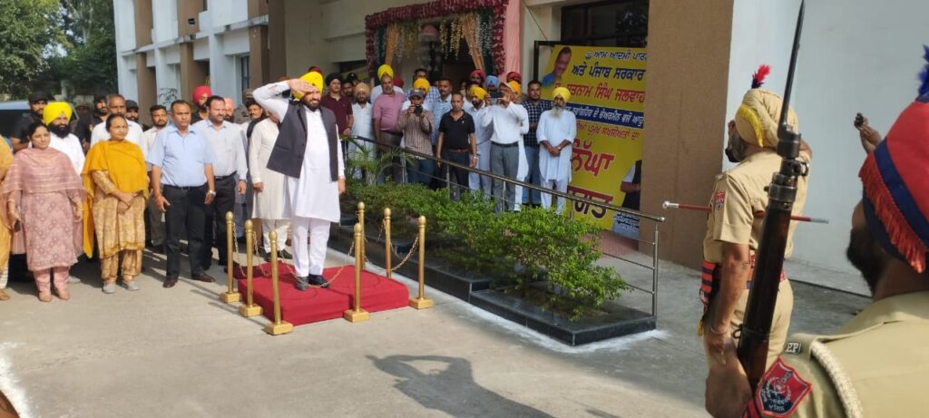 ਨਵ ਨਿਯੁਕਤ ਚੇਅਰਮੈਨ ਸਤਨਾਮ ਸਿੰਘ ਜਲਵਾਹਾ ਨੂੰ ਕੈਬਨਿਟ ਮੰਤਰੀ ਸ. ਬਲਕਾਰ ਸਿੰਘ ਨੇ ਦਿੱਤੀ ਵਧਾਈ