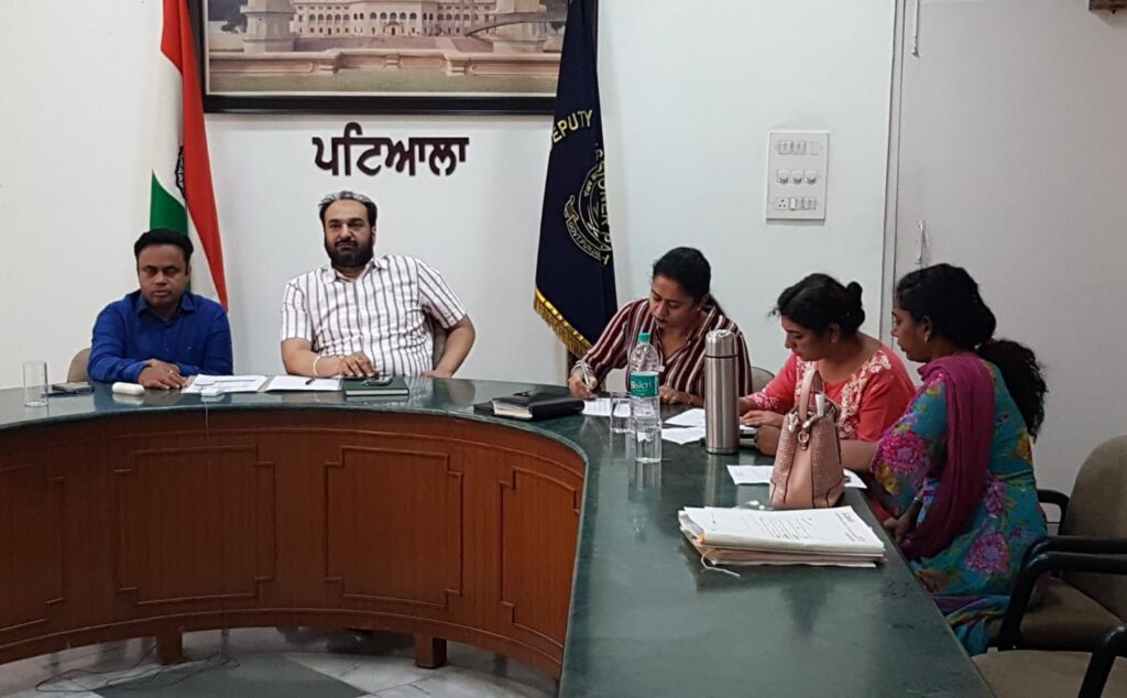 ਆਧਾਰ ਅਪਡੇਸ਼ਨ ਦੇ ਕੰਮ 'ਚ ਤੇਜੀ ਲਿਆਉਣ ਦੇ ਆਦੇਸ਼