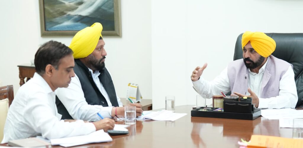 ਸਮਾਰਟ ਸਿਟੀ ਮਿਸ਼ਨ ਤਹਿਤ ਪੰਜਾਬ ਦੇ ਸ਼ਹਿਰੀ ਇਲਾਕਿਆਂ ਵਿਚ ਵੱਡੇ ਵਿਕਾਸ ਪ੍ਰਾਜੈਕਟ ਸ਼ੁਰੂ ਹੋਣਗੇ-ਮੁੱਖ ਮੰਤਰੀ