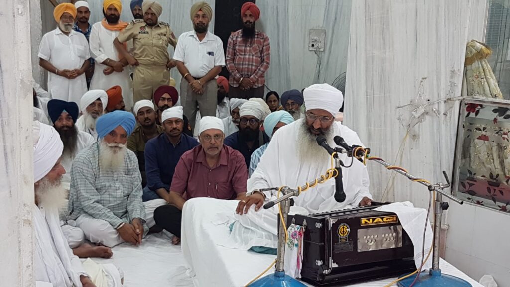 ਸਿਹਤ ਮੰਤਰੀ ਡਾ. ਬਲਬੀਰ ਸਿੰਘ ਗੁਰਦੁਆਰਾ ਰੋੜੇਵਾਲ ਸਾਹਿਬ ਵਿਖੇ ਹੋਏ ਨਤਮਸਤਕ