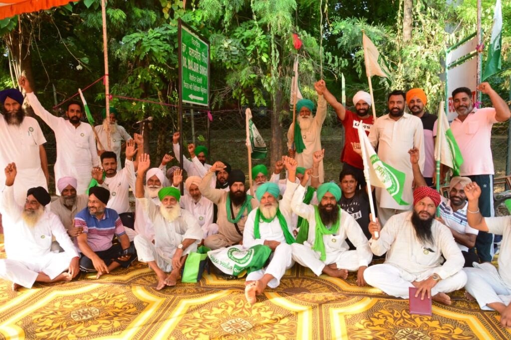 ਸੰਯੁਕਤ ਕਿਸਾਨ ਮੋਰਚੇ ਦੀ ਅਗਵਾਈ ਹੇਠ ਕਿਸਾਨੀ ਧਰਨਿਆਂ ਦੀ ਸ਼ੁਰੂਆਤ