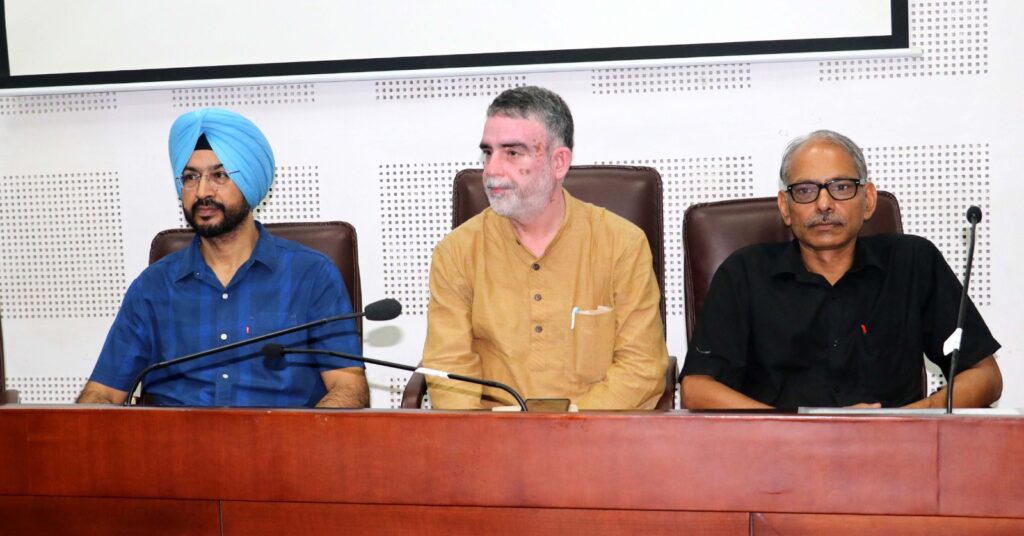 'ਖੋਜ ਕਿਵੇਂ ਕਰੀਏ ?' ਵਿਸ਼ੇ ਉੱਤੇ ਕਰਵਾਈ ਵਰਕਸ਼ਾਪ