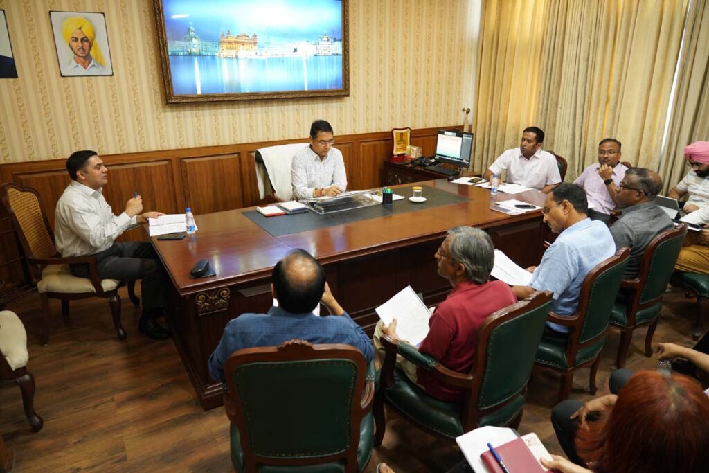 ਪੰਜਾਬ ਨੇ ਸੇਵਾ ਕੇਂਦਰ ਚਲਾਉਣ ਲਈ ਅਪਣਾਇਆ ਨਵਾਂ ਮਾਡਲ; ਅਗਲੇ 5 ਸਾਲਾਂ ਵਿੱਚ ਹੋਵੇਗੀ 200 ਕਰੋੜ ਰੁਪਏ ਦੀ ਬੱਚਤ