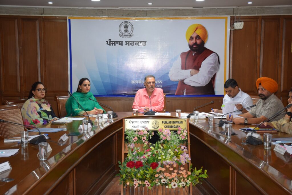 ਸਿਹਤ ਮੰਤਰੀ ਵੱਲੋਂ ਬਾਂਝਪਨ ਦੇ ਕਾਰਨਾਂ ਦਾ ਪਤਾ ਲਗਾਉਣ ਲਈ ਅਧਿਐਨ ਦੇ ਹੁਕਮ; ਮੈਡੀਕਲ ਕਾਲਜਾਂ ਵਿੱਚ ਏਆਰਟੀ ਕੇਂਦਰ ਸਥਾਪਤ ਕਰਨ ਦਾ ਦਿੱਤਾ ਪ੍ਰਸਤਾਵ