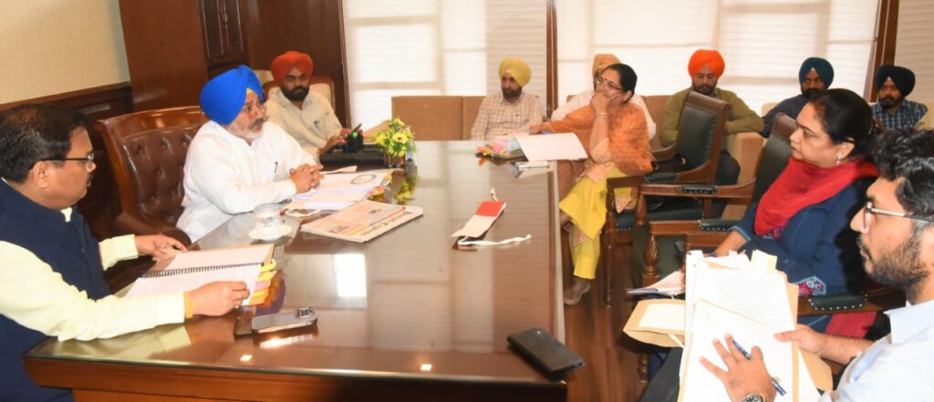 ਚੇਤਨ ਸਿੰਘ ਜੌੜਾਮਾਜਰਾ ਵੱਲੋਂ ਬਾਗ਼ਬਾਨੀ ਵਿਭਾਗ ਨੂੰ ਮਜ਼ਬੂਤ ਕਰਨ ਲਈ 336 ਆਸਾਮੀਆਂ 'ਤੇ ਭਰਤੀ ਪ੍ਰਕਿਰਿਆ ਅਰੰਭਣ ਦੇ ਨਿਰਦੇਸ਼