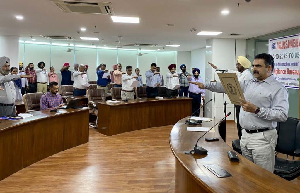 ਵਿਜੀਲੈਂਸ ਬਿਊਰੋ ਨੇ ਵਿਜੀਲੈਂਸ ਜਾਗਰੂਕਤਾ ਹਫ਼ਤੇ ਮੌਕੇ ਭ੍ਰਿਸ਼ਟਾਚਾਰ ਦੇ ਖ਼ਾਤਮੇ ਲਈ ਚੁੱਕੀ ਸਹੁੰ