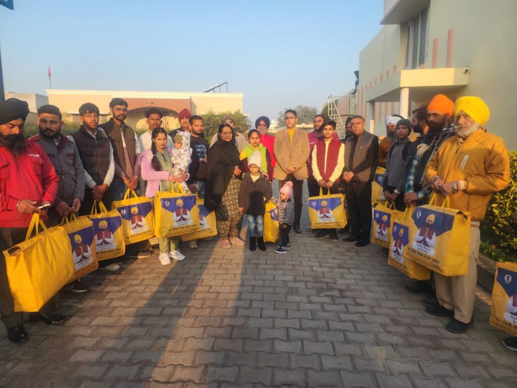 ਕੈਬਨਿਟ ਮੰਤਰੀ ਅਮਨ ਅਰੋੜਾ ਨੇ ਮੁੱਖ ਮੰਤਰੀ ਤੀਰਥ ਯਾਤਰਾ ਤਹਿਤ ਸ਼ਰਧਾਲੂਆਂ ਦਾ 7ਵਾਂ ਜਥਾ ਰਵਾਨਾ ਕੀਤਾ