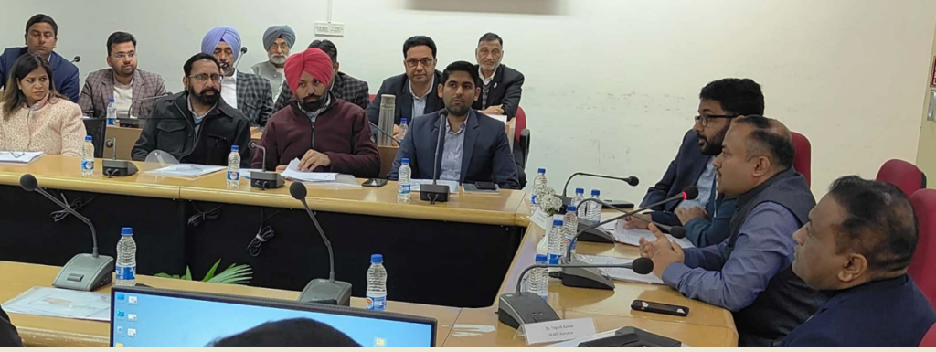 ਪੰਜਾਬ ਦੇ ਸਹਾਇਕ ਰਿਟਰਨਿੰਗ ਅਧਿਕਾਰੀਆਂ ਲਈ 5 ਰੋਜ਼ਾ ਸਿਖਲਾਈ ਪ੍ਰੋਗਰਾਮ ਦੀ ਸ਼ੁਰੂਆਤ