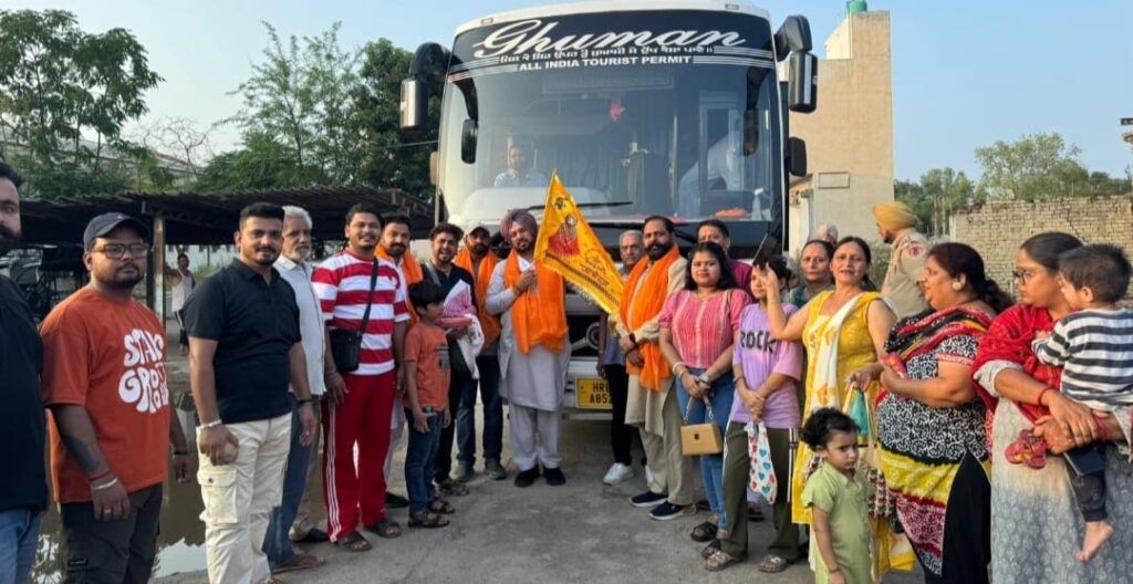 ਵਿਧਾਇਕ ਦੇਵ ਮਾਨ ਵਲੋਂ ਖਾਟੂ ਸ਼ਾਮ ਧਾਮ ਲਈ ਝੰਡੀ ਦੇ ਕੇ ਸ਼ਰਧਾਲੂਆਂ ਕੀਤੀ ਦੀ ਬੱਸ ਰਵਾਨਾ