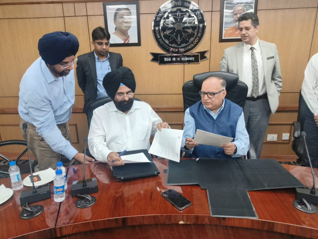 ਆਈ ਆਈ ਟੀ ਰੋਪੜ ਅਤੇ ਪੀਐਸਪੀਸੀਐਲ ਨੇ ਸਿੱਖਿਆ ਅਤੇ ਖੋਜ ਸਹਿਯੋਗ ਲਈ ਸਮਝੌਤਾ ਪੱਤਰ 'ਤੇ ਕੀਤੇ ਦਸਤਖ਼ਤ