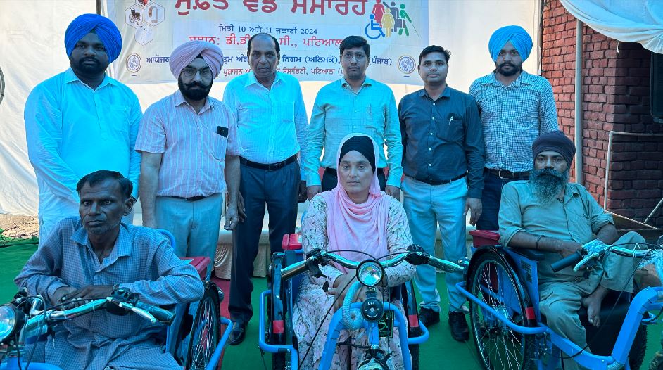 ਡਿਪਟੀ ਕਮਿਸ਼ਨਰ ਨੇ ਦਿਵਿਆਂਗਜਨਾਂ ਨੂੰ 80 ਲੱਖ ਰੁਪਏ ਦੀ ਲਾਗਤ ਨਾਲ 319 ਸਹਾਇਕ ਉਪਕਰਣ ਮੁਫ਼ਤ ਵੰਡਣ ਦੀ ਸ਼ੁਰੂਆਤ ਕਰਵਾਈ
