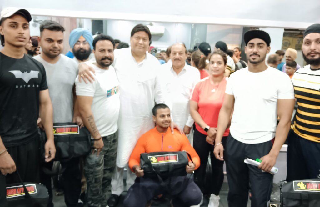 ਨੌਜਵਾਨਾਂ ਨੂੰ ਨਸ਼ਿਆਂ ਤੋਂ ਦੂਰ ਰੱਖਣ ਲਈ ਕੀਤਾ ਗਿਆ ਖੂਬਸੂਰਤ ਉਪਰਾਲਾ- ਨਰਿੰਦਰ ਲਾਲੀ