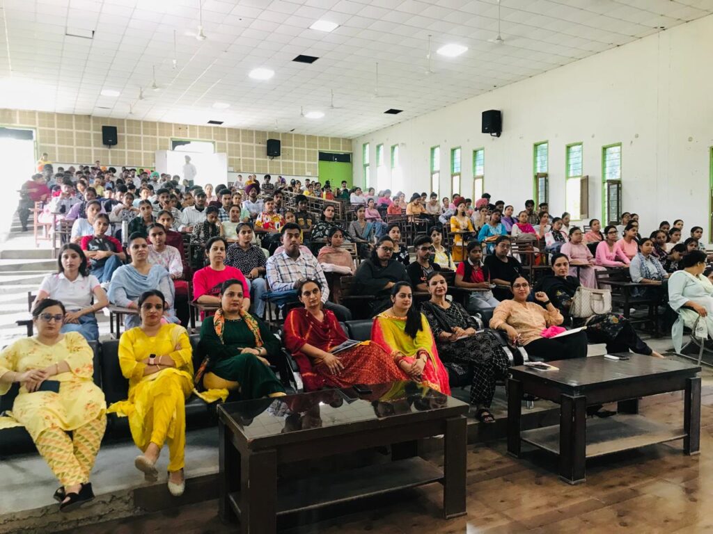 ਏਸ਼ੀਅਨ ਕਾਲਜ ਪਟਿਆਲਾ ਵਿਖੇ ਨਵੇਂ ਸੈਸ਼ਨ 2024-25 ਦਾ ਓਰੀਐਂਟੇਸ਼ਨ ਪ੍ਰੋਗਰਾਮ ਕਰਾਇਆ
