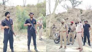 ਸੱਤ ਸ਼ੱਕੀ ਵਿਅਕਤੀਆਂ ਨੂੰ ਦੇਖ ਕੇ ਪਠਾਨਕੋਟ ਦੇ ਪੂਰੇ ਇਲਾਕੇ `ਚ ਬਣਿਆਂ ਡਰ ਦਾ ਮਾਹੌਲ