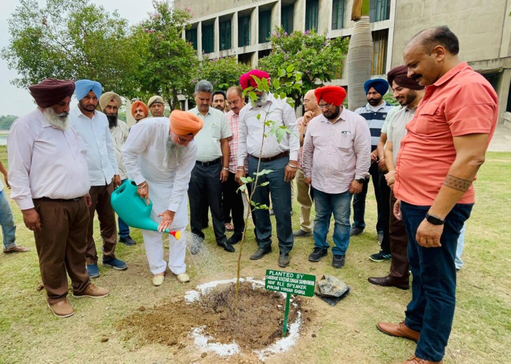 ਵਾਤਾਵਰਨ ਨੂੰ ਸੰਤੁਲਿਤ ਰੱਖਣ ਲਈ ਮਨੁੱਖ ਨੂੰ ਹੁਣ ਵਿਸ਼ੇਸ਼ ਹੰਭਲੇ ਮਾਰਨੇ ਹੀ ਪੈਣਗੇ: ਸਪੀਕਰ ਸੰਧਵਾਂ