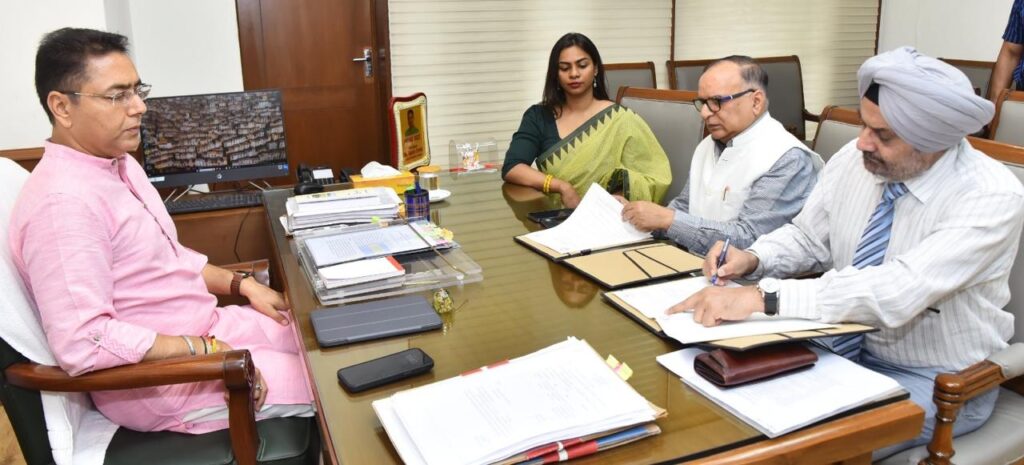 ਪੰਜਾਬ ਵੱਲੋਂ ਨੌਜਵਾਨਾਂ ਨੂੰ ਉੱਭਰਦੀਆਂ ਡਰੋਨ ਤਕਨੀਕਾਂ ਦੀ ਸਿਖਲਾਈ ਦੇਣ ਲਈ ਆਈ.ਆਈ.ਟੀ. ਰੋਪੜ ਨਾਲ ਸਮਝੌਤਾ ਸਹੀਬੱਧ