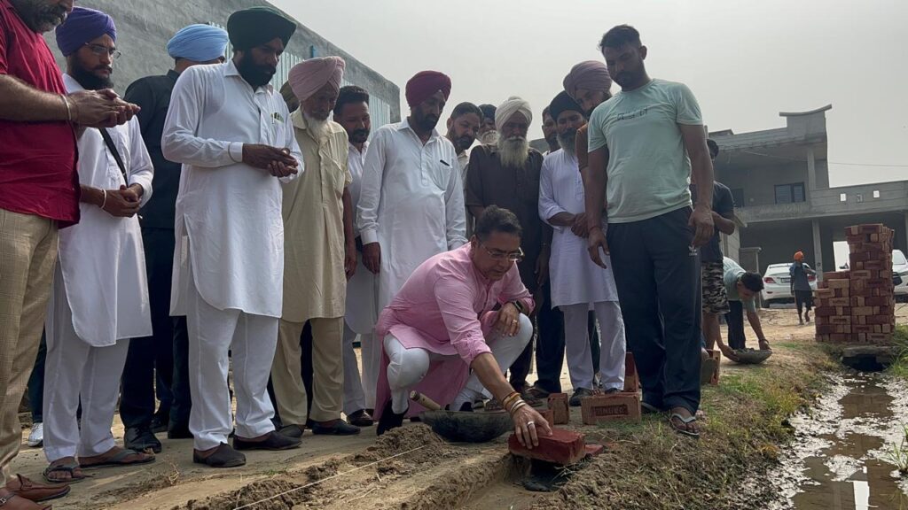 ਕੈਬਨਿਟ ਮੰਤਰੀ ਅਮਨ ਅਰੋੜਾ ਵੱਲੋਂ ਹਲਕਾ ਸੁਨਾਮ ਦੇ 29 ਪਿੰਡਾਂ ਵਿੱਚ 1.54 ਕਰੋੜ ਦੀ ਲਾਗਤ ਵਾਲੇ ਵਿਕਾਸ ਕਾਰਜਾਂ ਦੀ ਸ਼ੁਰੂਆਤ, ਇੱਕ ਮਹੀਨੇ ਅੰਦਰ ਹੋਣਗੇ ਮੁਕੰਮਲ