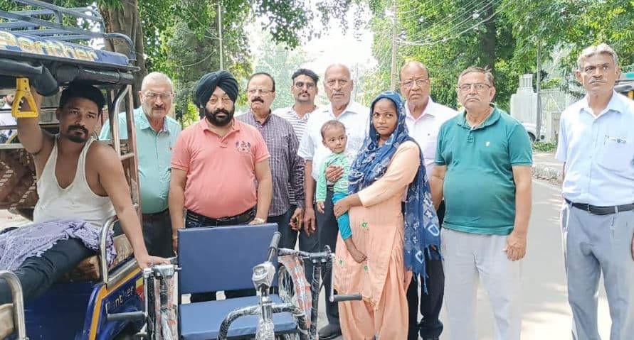 ਜਨਹਿਤ ਸਮਿਤੀ ਵਲੋ ਲੋੜਵੰਦ ਲੋਕਾਂ ਦੀ ਮਦਦ ਕਰਨਾ ਉੱਤਮ ਕਾਰਜ : ਵਿਕਾਸ ਪੁਰੀ