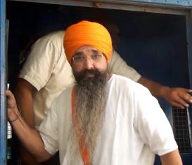 ਸੁਪਰੀਮ ਕੋਰਟ ਕਰੇਗੀ ਰਾਜੋਆਣਾ ਦੀ ਸਜ਼ਾ-ਏ-ਮੌਤ ਨੂੰ ਘਟਾਉਣ ਦੀ ਪਟੀਸ਼ਨ ਤੇ ਗ਼ੌਰ ਸੁਪਰੀਮ ਕੋਰਟ ਕਰੇਗੀ ਰਾਜੋਆਣਾ ਦੀ ਸਜ਼ਾ-ਏ-ਮੌਤ ਨੂੰ ਘਟਾਉਣ ਦੀ ਪਟੀਸ਼ਨ ਤੇ ਗ਼ੌਰ