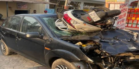 ਤੇਜ ਰਫਤਾਰ ਕਾਰ ਤੇ ਸਕੂਟਰ ਹਾਦਸੇ ਵਿਚ ਲਖਮੀਰ ਸਿੰਘ ਤੇ ਉਸਦੀ ਪੋਤੀ 3 ਸਾਲ ਮੌਕੇ ‘ਤੇ ਹੀ ਮੌਤ ਦੇ ਘਾਟ ਉਤਰੇ