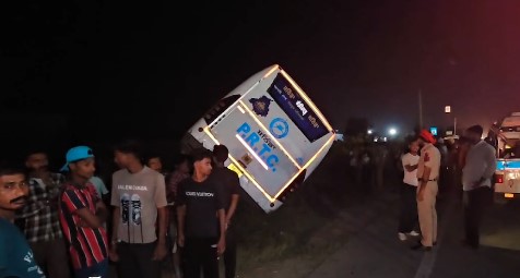 ਪੀ. ਆਰ. ਟੀ.ਸੀ. ਬਸ ਭਵਾਨੀਗੜ੍ਹ ਨੇੜੇ ਪਲਟੀ