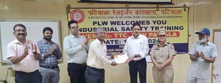 ਹਾਦਸਿਆਂ, ਫ਼ਸਟ ਏਡ ਅਤੇ ਸਾਈਬਰ ਅਪਰਾਧਾਂ ਬਾਰੇ ਜਾਗਰੂਕਤਾ ਜ਼ਰੂਰੀ : ਫੈਕਟਰੀ ਮੈਨੇਜਰ ਗਰਗ