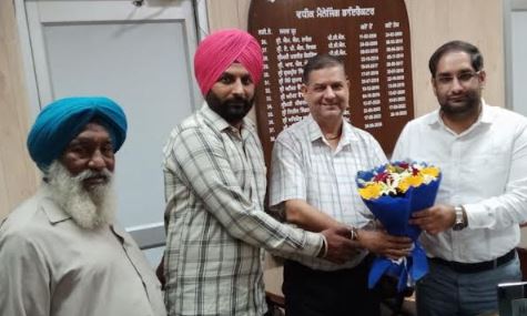ਸ਼ਾੱਪਕੀਪਰ ਐਸੋਸੀਏਸ਼ਨ ਨੇ ਕੀਤਾ ਪੀ. ਆਰ. ਟੀ. ਸੀ. ਦੇ ਨਵੇਂ ਬਣੇ ਐਮ. ਡੀ. ਬਿਕਰਮਜੀਤ ਸਿੰਘ ਸ਼ੇਰਗਿਲ ਤੇ ਏਐਮਡੀ ਨਵਦੀਪ ਕੁਮਾਰ ਦਾ ਸਨਮਾਨ