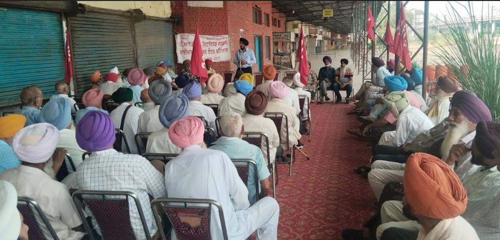ਪੀ.ਆਰ.ਟੀ.ਸੀ. ਰਿਟਾਇਰਡ ਵਰਕਰਜ਼ ਭਾਈਚਾਰਾ ਯੂਨੀਅਨ ਏਟਕ ਦੀ ਮਹੀਨਾਵਾਰ ਮੀਟਿੰਗ ਹੋਈ