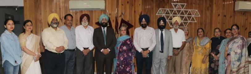 ਪੰਜਾਬ ਤੇ ਹਰਿਆਣਾ ਹਾਈਕੋਰਟ ਜੱਜ ਸ.ਗੁਰਬੀਰ ਸਿੰਘ ਪੁੱਜੇ ਸਕਾਲਰ ਫੀਲਡ ਪਬਲਿਕ ਸਕੂਲ ਐੱਮ. ਯੂ. ਐੱਨ ਸਮਾਗਮ ਵਿਚ ਕੀਤੀ ਸ਼ਿਰਕਿਤ